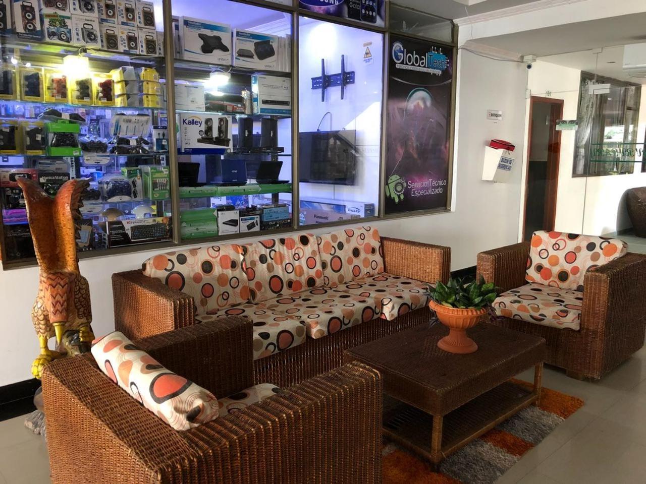 Hotel Yurupary Amazonas Летисия Экстерьер фото
